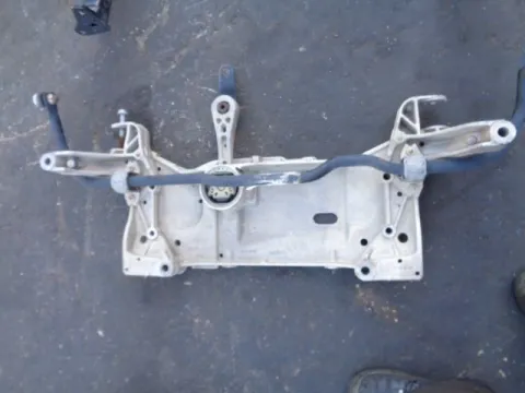 Γέφυρα Εμπρός  για VW GOLF (2004 - 2008) Mk5 (1K1) *ΔΒ* ΠΑΛΕΤΑ 191 *208765* Γέφυρα Εμπρός  για VW GOLF (2004 - 2008) Mk5 (1K1) *ΔΒ* ΠΑΛΕΤΑ 191 *208765*