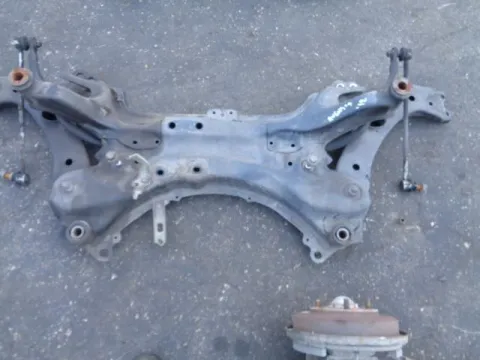 Γέφυρα Εμπρός  για TOYOTA AVENSIS (2012 - ) ( ) *ΔΒ* ΠΑΛΕΤΑ 189 *208763* Γέφυρα Εμπρός  για TOYOTA AVENSIS (2012 - ) ( ) *ΔΒ* ΠΑΛΕΤΑ 189 *208763*