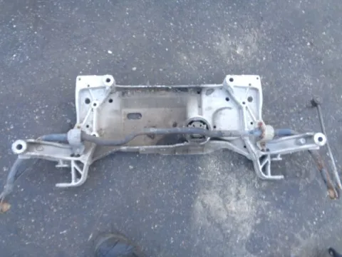 Γέφυρα Εμπρός  για VW GOLF (2004 - 2008) Mk5 (1K1) *ΔΒ* Γέφυρα Εμπρός  για VW GOLF (2004 - 2008) Mk5 (1K1) *ΔΒ*