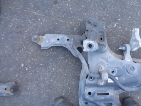 Ψαλίδι Εμπρός Αριστερό για ALFA ROMEO GIULIA (2016 - ) (952)