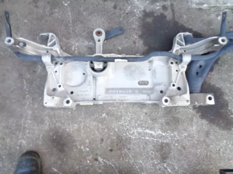 Γέφυρα Εμπρός Οριζόντια για VW GOLF (2004 - 2008) Mk5 (1K1)  *ΔΒ* ΠΑΛΕΤΑ 181 *208293* Γέφυρα Εμπρός Οριζόντια για VW GOLF (2004 - 2008) Mk5 (1K1)  *ΔΒ* ΠΑΛΕΤΑ 181 *208293*