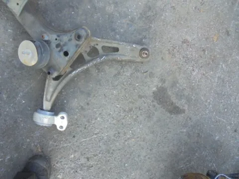 Ψαλίδι Εμπρός Δεξί Άνω Κάτω για BMW 3 Series (2003 - 2005)((E46 F-L) *ΔΒ* Ψαλίδι Εμπρός Δεξί Άνω Κάτω για BMW 3 Series (2003 - 2005)((E46 F-L) *ΔΒ*