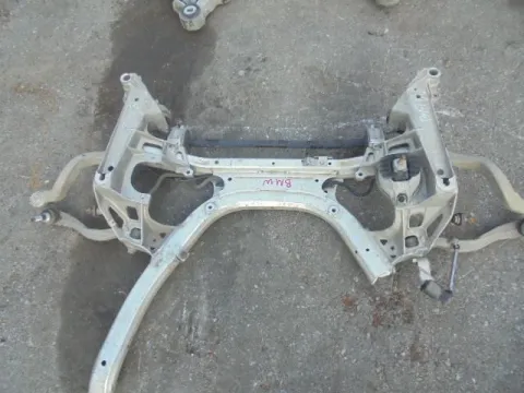 Γέφυρα Εμπρός Οριζόντια 6759462 για BMW 5 Series (2003 - 2007) (E60-1) *ΔΒ* ΠΑΛΕΤΑ 182 *208294* Γέφυρα Εμπρός Οριζόντια 6759462 για BMW 5 Series (2003 - 2007) (E60-1) *ΔΒ* ΠΑΛΕΤΑ 182 *208294*
