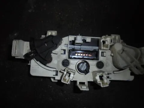 Χειριστήρια Καλοριφέρ 69307002 για CITROEN C3 (2002 - 2006) (FC) -  Χειριστήρια Καλοριφέρ 69307002 για CITROEN C3 (2002 - 2006) (FC) -
