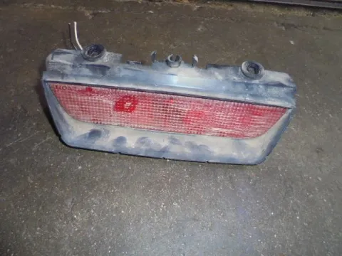 Φανάρι Πίσω Μεσαίο Στοπ για HONDA JAZZ (2002 - 2005) (GD) Φανάρι Πίσω Μεσαίο Στοπ για HONDA JAZZ (2002 - 2005) (GD)