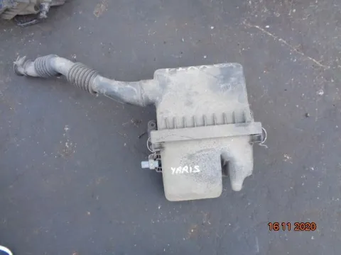 Φιλτροκούτι για TOYOTA YARIS (1999 - 2002) (XP10) *ΔΒ* Φιλτροκούτι για TOYOTA YARIS (1999 - 2002) (XP10) *ΔΒ*