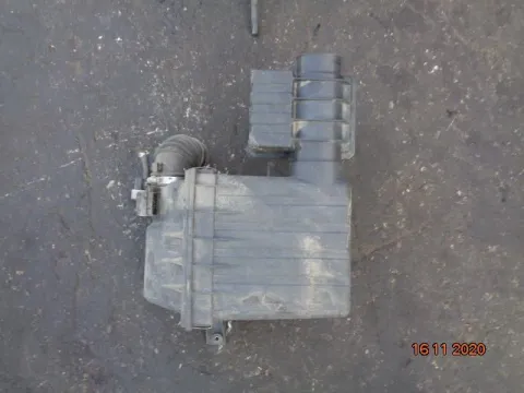 Φιλτροκούτι για SUZUKI SWIFT (2006 - 2008) (RS) *ΔΒ* Φιλτροκούτι για SUZUKI SWIFT (2006 - 2008) (RS) *ΔΒ*