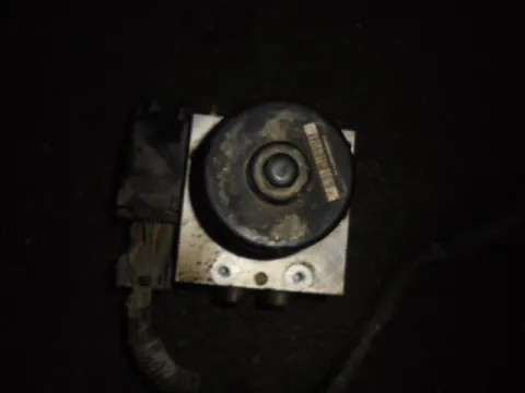 Μονάδα ABS 5L8T-2C219-BG για FORD MAVERICK (2005 - ) Μονάδα ABS 5L8T-2C219-BG για FORD MAVERICK (2005 - )