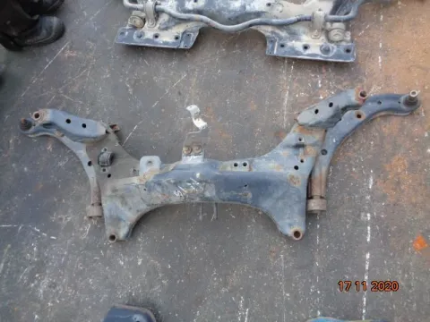Γέφυρα Εμπρός Οριζόντια για NISSAN ALMERA (2000 - 2002) (N16) , (2002 - 2006) (N16)  *ΔΒ* ΠΑΛΕΤΑ 205 *211383* Γέφυρα Εμπρός Οριζόντια για NISSAN ALMERA (2000 - 2002) (N16) , (2002 - 2006) (N16)  *ΔΒ* ΠΑΛΕΤΑ 205 *211383*