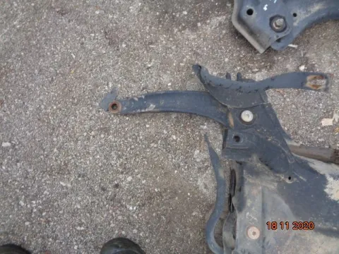 Ψαλίδι Εμπρός Αριστερό για CITROEN C4 (2004 - 2007) (LC) *ΔΒ* ΠΑΛΕΤΑ 196 *209145*