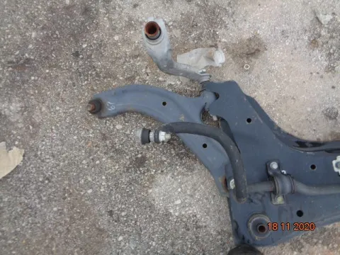 Ψαλίδι Εμπρός Αριστερό για NISSAN NV200-EVALIA (2010 - )  *ΔΒ* ΠΑΛΕΤΑ 205 *211383* Ψαλίδι Εμπρός Αριστερό για NISSAN NV200-EVALIA (2010 - )  *ΔΒ* ΠΑΛΕΤΑ 205 *211383*