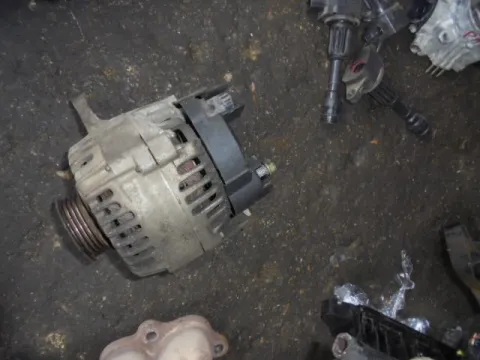 Δυναμό - Εναλλάκτης για NISSAN MICRA (2003 - 2005) (K12) Δυναμό - Εναλλάκτης για NISSAN MICRA (2003 - 2005) (K12)