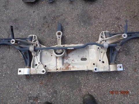 Γέφυρα Εμπρός Οριζόντια για VW GOLF (2004 - 2008) Mk5 (1K1)  *ΔΒ* ΠΑΛΕΤΑ 210 *212456* Γέφυρα Εμπρός Οριζόντια για VW GOLF (2004 - 2008) Mk5 (1K1)  *ΔΒ* ΠΑΛΕΤΑ 210 *212456*