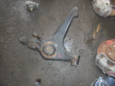 Ψαλίδι Εμπρός Αριστερό για FORD TRANSIT (1991 - 1994) (EA_ - E_ _) Ψαλίδι Εμπρός Αριστερό για FORD TRANSIT (1991 - 1994) (EA_ - E_ _)