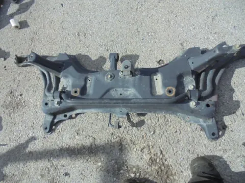 Γέφυρα Εμπρός Οριζόντια για TOYOTA AYGO (2005 - 2009) (B10) *ΔΒ* ΠΑΛΕΤΑ 223 *212501* Γέφυρα Εμπρός Οριζόντια για TOYOTA AYGO (2005 - 2009) (B10) *ΔΒ* ΠΑΛΕΤΑ 223 *212501*