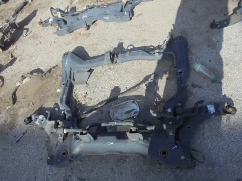 Γέφυρα Εμπρός Πλαίσιο για HYUNDAI SONATA (2001 - 2004) (EU4) *ΔΒ* ΠΑΛΕΤΑ 209 *212455* Γέφυρα Εμπρός Πλαίσιο για HYUNDAI SONATA (2001 - 2004) (EU4) *ΔΒ* ΠΑΛΕΤΑ 209 *212455*