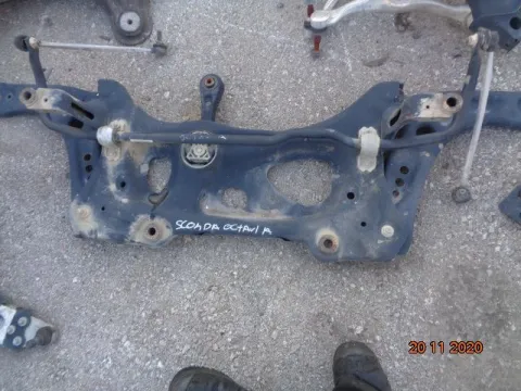 Γέφυρα Εμπρός Οριζόντια για VW GOLF (2009 - 2013) Mk6 (5K1) *ΔΒ* ΠΑΛΕΤΑ 222 *212500* Γέφυρα Εμπρός Οριζόντια για VW GOLF (2009 - 2013) Mk6 (5K1) *ΔΒ* ΠΑΛΕΤΑ 222 *212500*