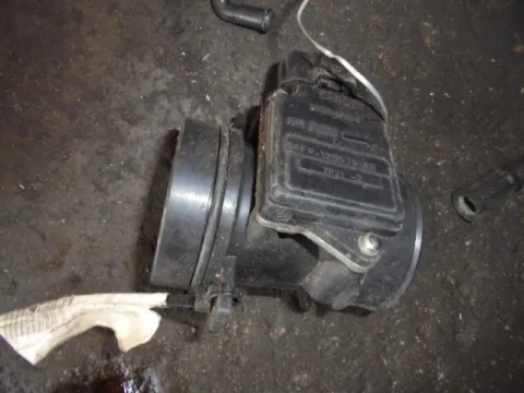 Μετρητής Μάζας Αέρος (MAF - LUFT - AIR FLOW) 96FP12B579AB για FORD KA (1997 - 2008) (RB  "ΤΕΛΑΡΟ 9"(πισω τοιχο) Μετρητής Μάζας Αέρος (MAF - LUFT - AIR FLOW) 96FP12B579AB για FORD KA (1997 - 2008) (RB  "ΤΕΛΑΡΟ 9"(πισω τοιχο)