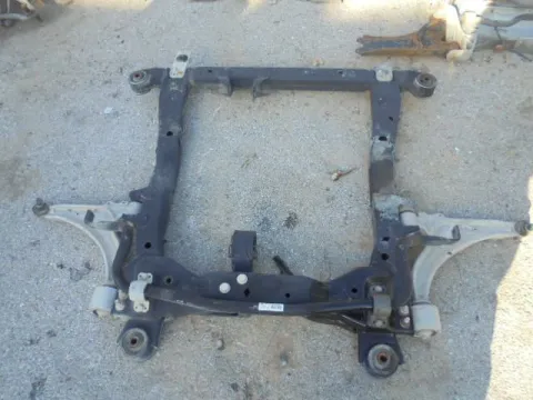 Γέφυρα Εμπρός Πλαίσιο για OPEL ASTRA (2010 - 2012) J *ΔΒ* ΠΑΛΕΤΑ 202 *210540* Γέφυρα Εμπρός Πλαίσιο για OPEL ASTRA (2010 - 2012) J *ΔΒ* ΠΑΛΕΤΑ 202 *210540*