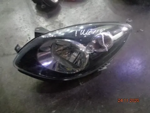 Φανάρι Εμπρός Αριστερό για RENAULT TWINGO (2007 - 2012) (CN0) Φανάρι Εμπρός Αριστερό για RENAULT TWINGO (2007 - 2012) (CN0)