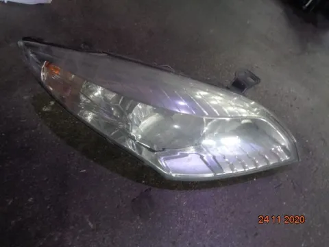 Φανάρι Εμπρός Δεξί για RENAULT MEGANE (2008 - 2012) (KZ_) (BZ_) Φανάρι Εμπρός Δεξί για RENAULT MEGANE (2008 - 2012) (KZ_) (BZ_)