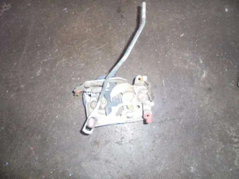 Κλειδαριά μηχανική Εμπρός Δεξιά για SUZUKI VITARA (1995 - 2001) (SV) Japan Κλειδαριά μηχανική Εμπρός Δεξιά για SUZUKI VITARA (1995 - 2001) (SV) Japan