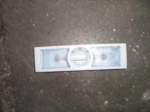 Μπλαφονίερα Οροφής Κεντρική για VW TOURAN (2007 - 2010) (1T2) Μπλαφονίερα Οροφής Κεντρική για VW TOURAN (2007 - 2010) (1T2)
