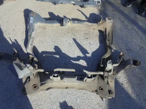 Γέφυρα Εμπρός Πλαίσιο για HYUNDAI COUPE (2001 - 2004) (GK) *ΔΒ* ΠΑΛΕΤΑ 203 *210543* Γέφυρα Εμπρός Πλαίσιο για HYUNDAI COUPE (2001 - 2004) (GK) *ΔΒ* ΠΑΛΕΤΑ 203 *210543*