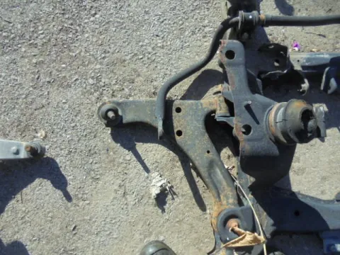 Ψαλίδι Εμπρός Αριστερό για SUZUKI GRAND VITARA (2006 - 2009) (JB) *ΔΒ* Ψαλίδι Εμπρός Αριστερό για SUZUKI GRAND VITARA (2006 - 2009) (JB) *ΔΒ*