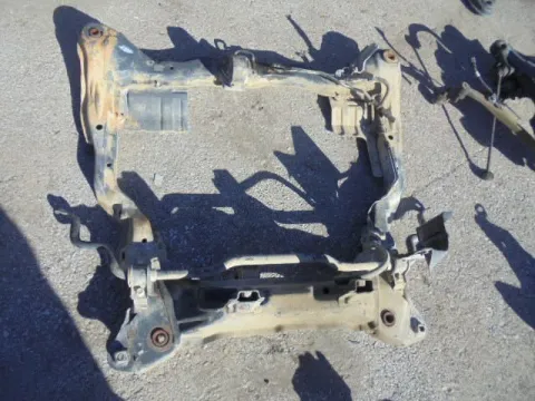 Γέφυρα Εμπρός Πλαίσιο για HYUNDAI COUPE (2001 - 2004) (GK) *ΔΒ* ΠΑΛΕΤΑ 206 *211623* Γέφυρα Εμπρός Πλαίσιο για HYUNDAI COUPE (2001 - 2004) (GK) *ΔΒ* ΠΑΛΕΤΑ 206 *211623*