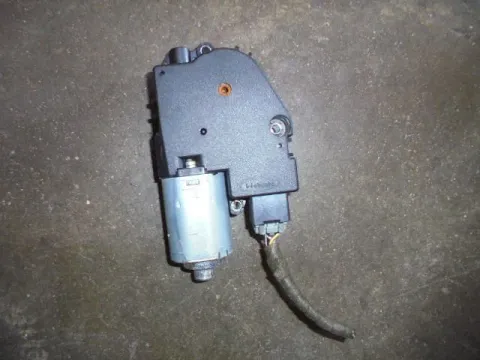 Ηλιοροφή Μοτέρ για VOLVO S60 (2010 - 2013) , V60 (2011 - 2013) ( ) Ηλιοροφή Μοτέρ για VOLVO S60 (2010 - 2013) , V60 (2011 - 2013) ( )