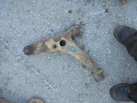 Ψαλίδι Εμπρός Αριστερό για MITSUBISHI LANCER (1997 - 2004) (CK) ΠΑΛΕΤΑ 2 *223948* Ψαλίδι Εμπρός Αριστερό για MITSUBISHI LANCER (1997 - 2004) (CK) ΠΑΛΕΤΑ 2 *223948*