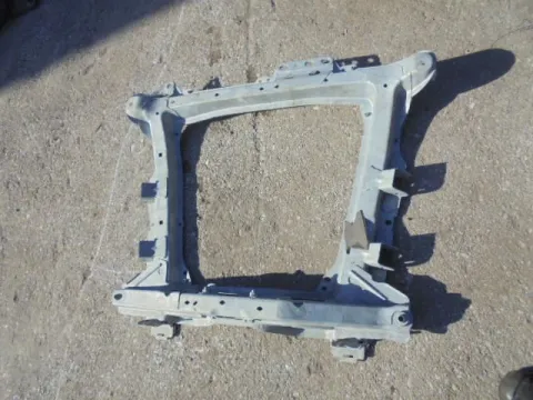 Γέφυρα Εμπρός Πλαίσιο για RENAULT CLIO (2001 - 2005) (BB_) (CB_) *ΔΒ* ΠΑΛΕΤΑ 208 *211625* Γέφυρα Εμπρός Πλαίσιο για RENAULT CLIO (2001 - 2005) (BB_) (CB_) *ΔΒ* ΠΑΛΕΤΑ 208 *211625*
