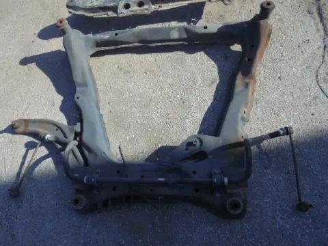Γέφυρα Εμπρός Πλαίσιο για NISSAN QASHQAI (2007 - 2010) (J10) (JJ10) *ΔΒ* ΠΑΛΕΤΑ 235 *221780* Γέφυρα Εμπρός Πλαίσιο για NISSAN QASHQAI (2007 - 2010) (J10) (JJ10) *ΔΒ* ΠΑΛΕΤΑ 235 *221780*