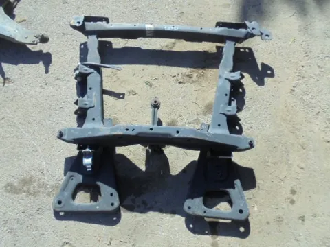 Γέφυρα Εμπρός Πλαίσιο για RENAULT TWINGO (2007 - 2012) (CN0) *ΔΒ* ΠΑΛΕΤΑ 250 *221912* Γέφυρα Εμπρός Πλαίσιο για RENAULT TWINGO (2007 - 2012) (CN0) *ΔΒ* ΠΑΛΕΤΑ 250 *221912*