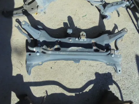 Γέφυρα Εμπρός Κάθετη για TOYOTA YARIS (2009 - 2012) (XP90) *ΔΒ* ΠΑΛΕΤΑ 237 *221782* Γέφυρα Εμπρός Κάθετη για TOYOTA YARIS (2009 - 2012) (XP90) *ΔΒ* ΠΑΛΕΤΑ 237 *221782*