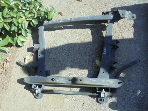 Γέφυρα Εμπρός Πλαίσιο για RENAULT TWINGO (2007 - 2012) (CN0) *ΔΒ* Γέφυρα Εμπρός Πλαίσιο για RENAULT TWINGO (2007 - 2012) (CN0) *ΔΒ*