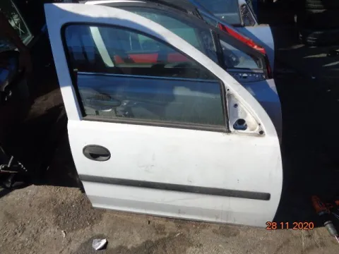 Πόρτα Εμπρός Δεξιά για OPEL COMBO (2004 - 2006) Mini Van *Γ* Πόρτα Εμπρός Δεξιά για OPEL COMBO (2004 - 2006) Mini Van *Γ*