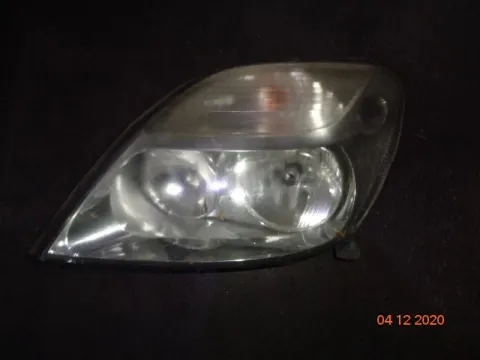Φανάρι Εμπρός Αριστερό (ΣΠΑΣΜΕΝΗ 1 ΒΑΣΗ)  για RENAULT SCENIC (1999 - 2003) (JA) Φανάρι Εμπρός Αριστερό (ΣΠΑΣΜΕΝΗ 1 ΒΑΣΗ)  για RENAULT SCENIC (1999 - 2003) (JA)