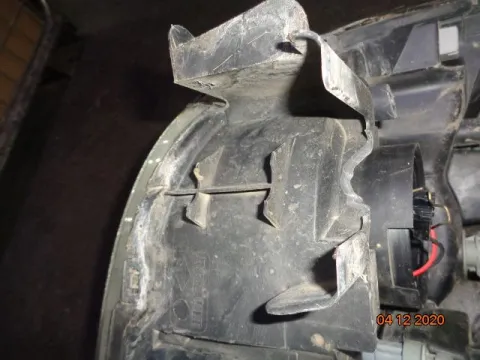 Φανάρι Εμπρός Αριστερό (ΣΠΑΣΜΕΝΗ 1 ΒΑΣΗ)  για RENAULT SCENIC (1999 - 2003) (JA) -  Φανάρι Εμπρός Αριστερό (ΣΠΑΣΜΕΝΗ 1 ΒΑΣΗ)  για RENAULT SCENIC (1999 - 2003) (JA) -