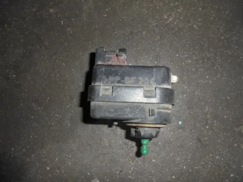 Ρεγουλατόρος Φαναριού για RENAULT SCENIC (1996 - 1998) (JA) , MEGANE (1996 - 1998) (LA) (DA) (EA) (KA) ( Ρεγουλατόρος Φαναριού για RENAULT SCENIC (1996 - 1998) (JA) , MEGANE (1996 - 1998) (LA) (DA) (EA) (KA) (