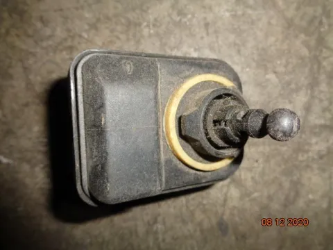 Ρεγουλατόρος Φαναριού για TOYOTA YARIS (1999 - 2002) (XP10) Ρεγουλατόρος Φαναριού για TOYOTA YARIS (1999 - 2002) (XP10)