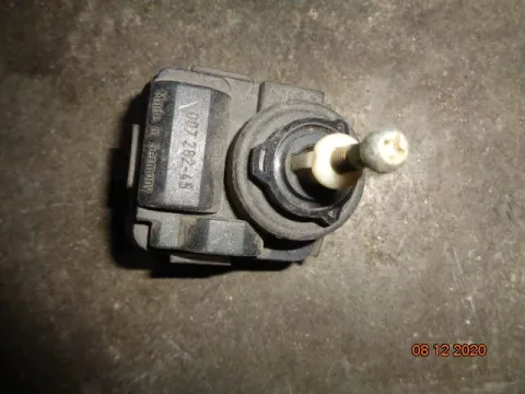 Ρεγουλατόρος Φαναριού για ALFA ROMEO 146 (1995 - 1998) (930) , (1999 - 2001) (930) , 156 (1997 - 2003) (932) , (2003 - 2006) (932) Ρεγουλατόρος Φαναριού για ALFA ROMEO 146 (1995 - 1998) (930) , (1999 - 2001) (930) , 156 (1997 - 2003) (932) , (2003 - 2006) (932)