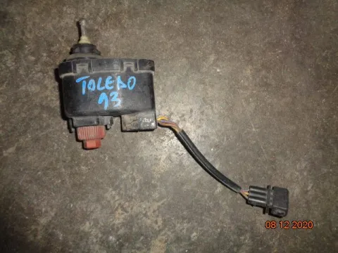 Ρεγουλατόρος Φαναριού για SEAT TOLEDO (1995 - 1998) (1LZ) Ρεγουλατόρος Φαναριού για SEAT TOLEDO (1995 - 1998) (1LZ)