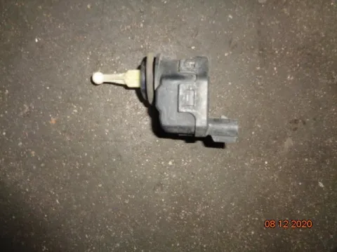Ρεγουλατόρος Φαναριού για MITSUBISHI CARISMA (1999 - 2004) (DA) Ρεγουλατόρος Φαναριού για MITSUBISHI CARISMA (1999 - 2004) (DA)