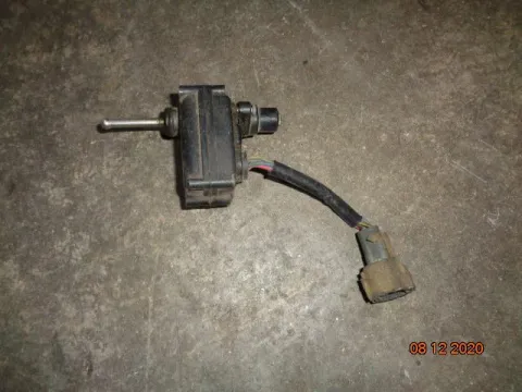 Ρεγουλατόρος Φαναριού για NISSAN ALMERA (1995 - 1998) (N15) Ρεγουλατόρος Φαναριού για NISSAN ALMERA (1995 - 1998) (N15)