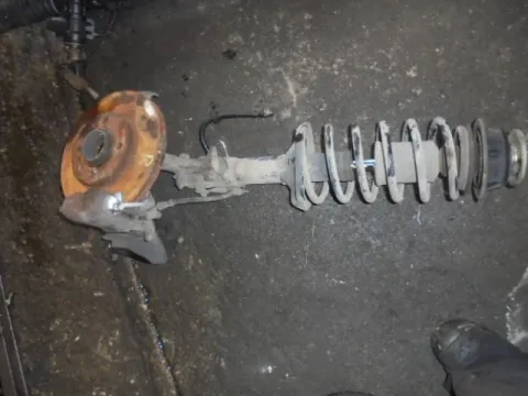 Άκρο Πλήρες Εμπρός Δεξί για VW GOLF (1992 - 1998) Mk3 (1H1) 1400 (ABD) Petrol 60 Άκρο Πλήρες Εμπρός Δεξί για VW GOLF (1992 - 1998) Mk3 (1H1) 1400 (ABD) Petrol 60