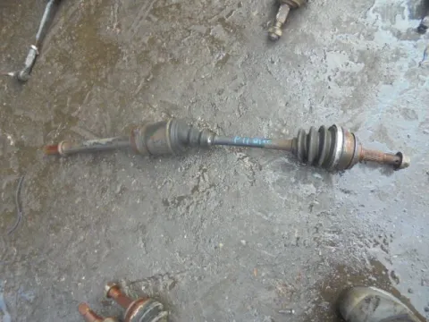 Ημιαξόνιο Εμπρός Δεξί για NISSAN PRIMERA (1996 - 1999) (P11) Diesel Ημιαξόνιο Εμπρός Δεξί για NISSAN PRIMERA (1996 - 1999) (P11) Diesel