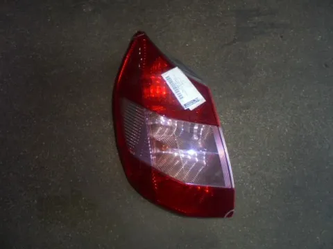 Φανάρι Πίσω Αριστερό (ΕΛΑΤΤΩΜΑΤΙΚΟ) για RENAULT SCENIC (2003 - 2006) (JM) Φανάρι Πίσω Αριστερό (ΕΛΑΤΤΩΜΑΤΙΚΟ) για RENAULT SCENIC (2003 - 2006) (JM)