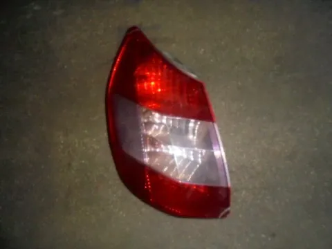 Φανάρι Πίσω Αριστερό (ΕΛΑΤΤΩΜΑΤΙΚΟ) για RENAULT SCENIC (2003 - 2006) (JM) Φανάρι Πίσω Αριστερό (ΕΛΑΤΤΩΜΑΤΙΚΟ) για RENAULT SCENIC (2003 - 2006) (JM)